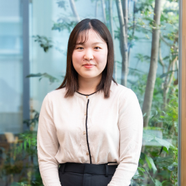 清水 香帆 写真